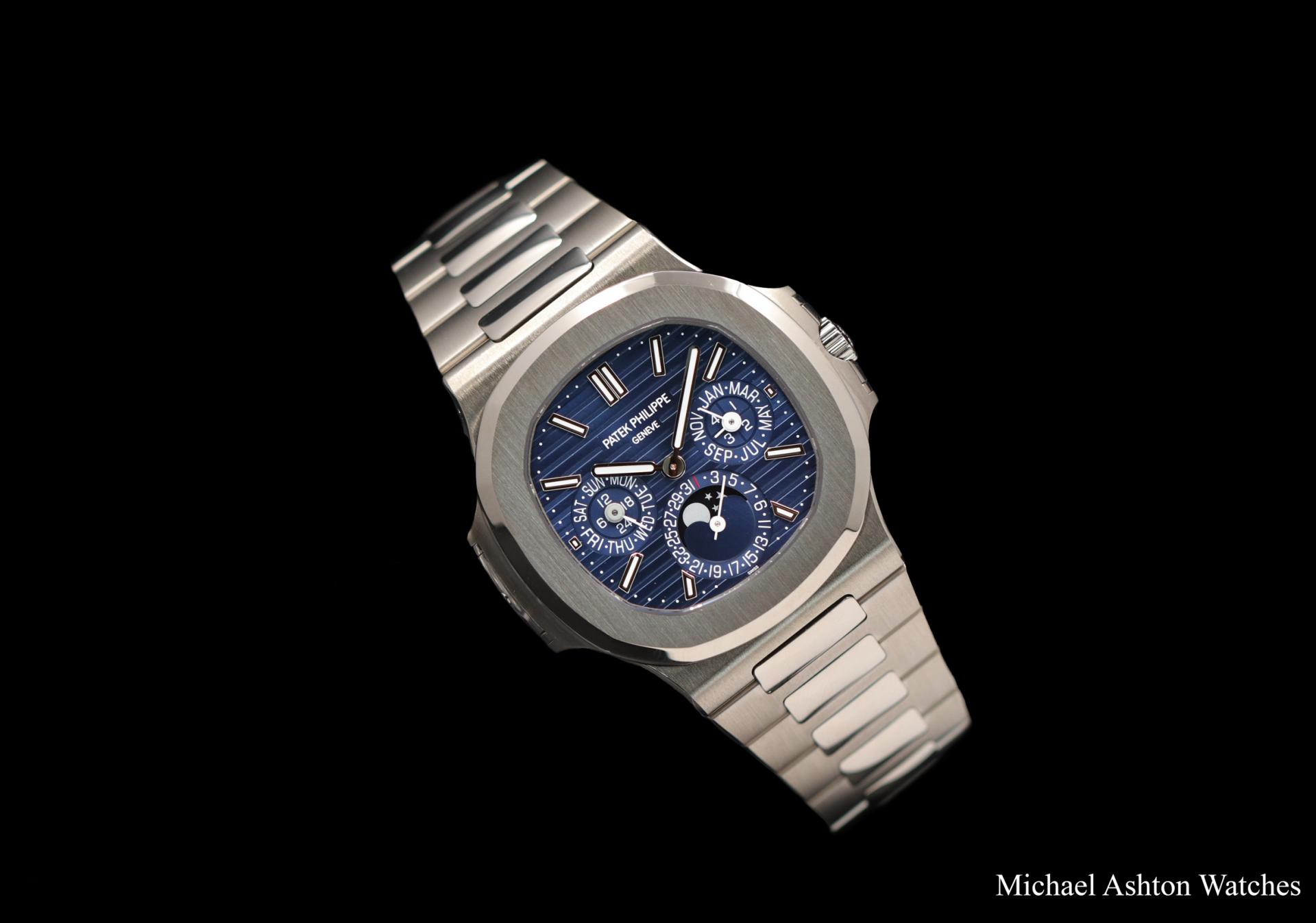 Patek Philippe Nautilus 5740/1G-001 Perpetual Calendar Blue Dial