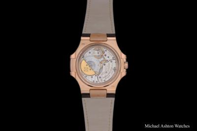 Patek Philippe Nautilus, Moon Phase