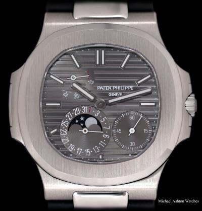 Patek Philippe Nautilus, Moon Phase